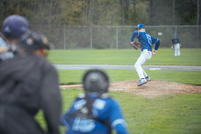 wilde-delta-vs-royals-may11-4.jpg