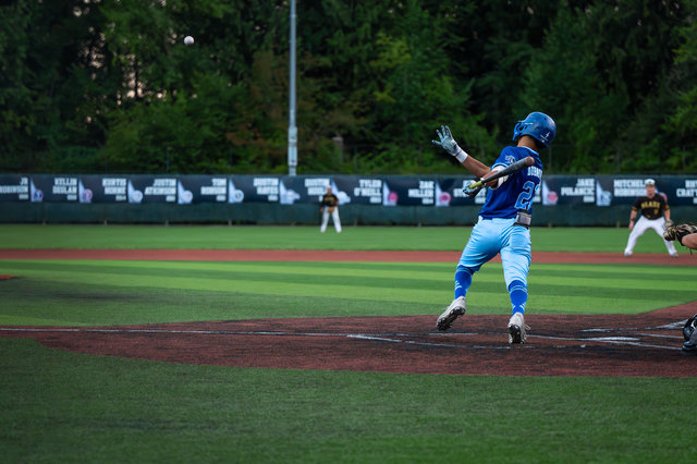 wilde-jays-2025playoffs-vs-langley-968.jpg