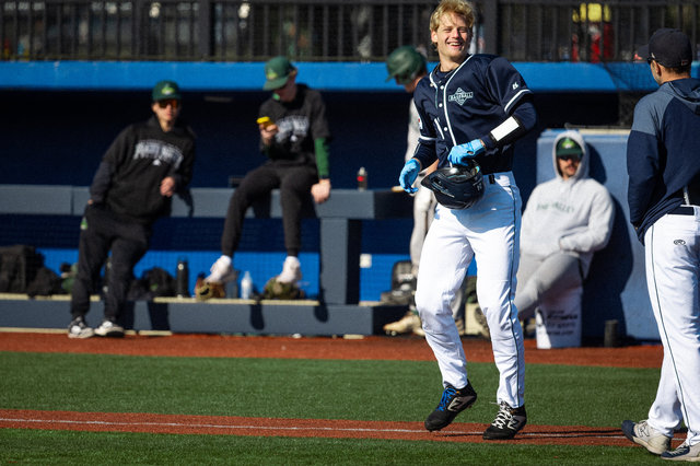 wilde-university-baseball-club-team-45.jpg