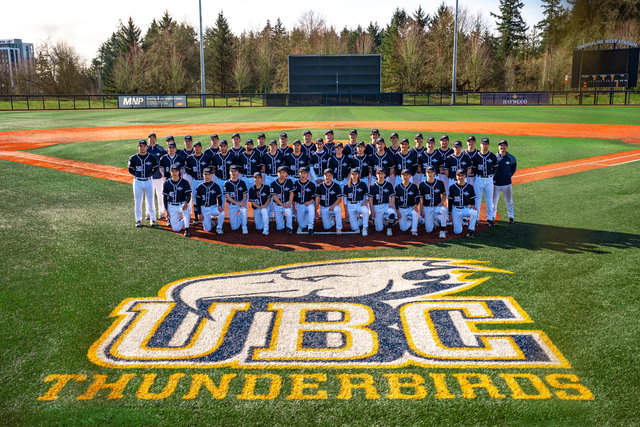 wilde-university-baseball-club-team-1.jpg