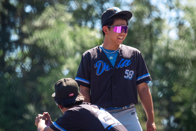 wilde-jays-2025playoffs-vs-whalley-620.jpg