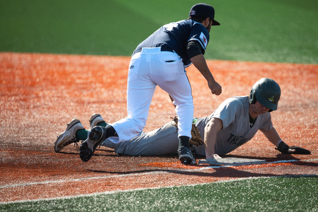 wilde-university-baseball-club-team-58.jpg