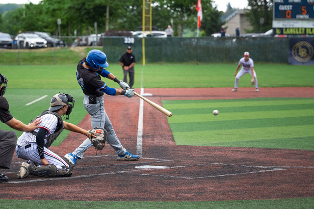 wilde-jays-2025playoffs-vs-twins-610.jpg