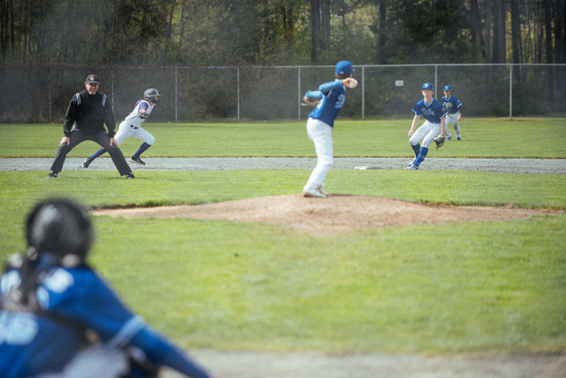 wilde-delta-vs-royals-may11-90.jpg