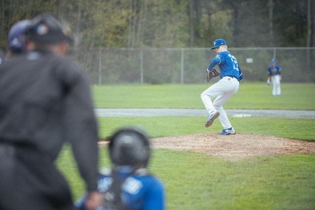 wilde-delta-vs-royals-may11-3.jpg