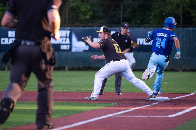 wilde-jays-2025playoffs-vs-langley-441.jpg