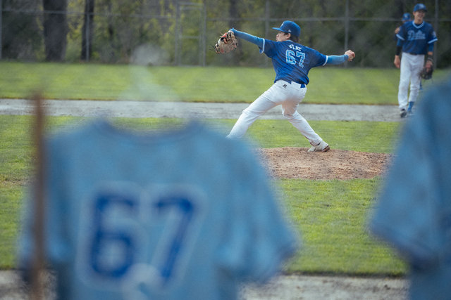 wilde-delta-vs-royals-may11-131.jpg