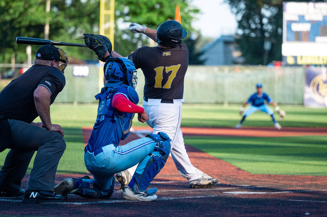 wilde-jays-2025playoffs-vs-langley-205.jpg