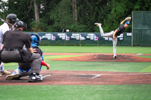 wilde-jays-2025playoffs-vs-twins-160.jpg