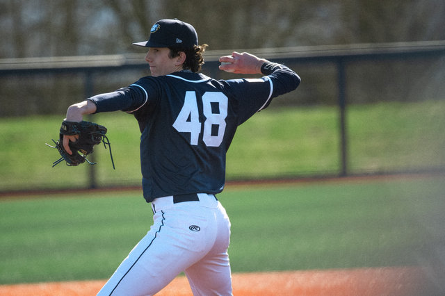 wilde-university-baseball-club-team-56.jpg