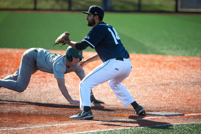 wilde-university-baseball-club-team-57.jpg