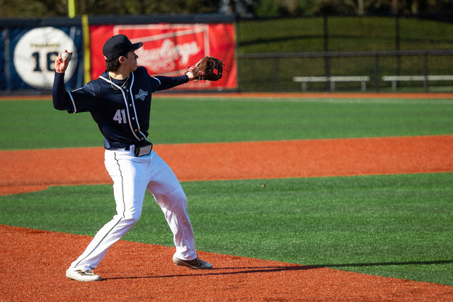 wilde-university-baseball-club-team-29.jpg