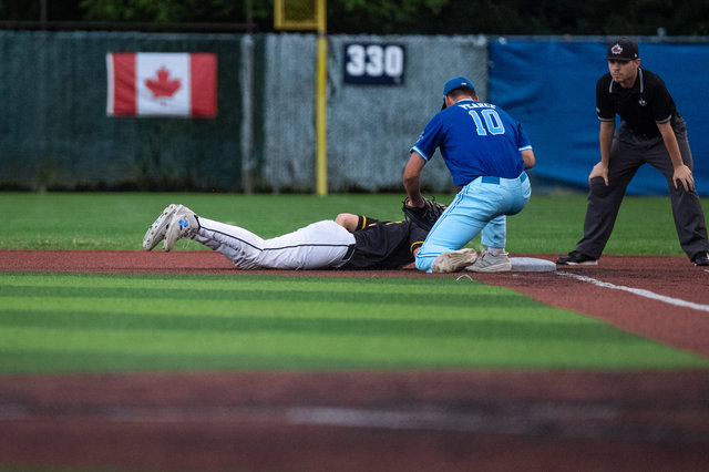 wilde-jays-2025playoffs-vs-langley-769.jpg