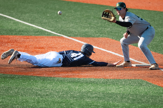 wilde-university-baseball-club-team-61.jpg