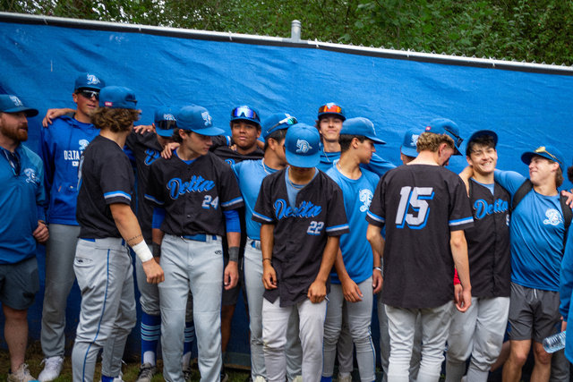 wilde-jays-2025playoffs-vs-twins-1145.jpg