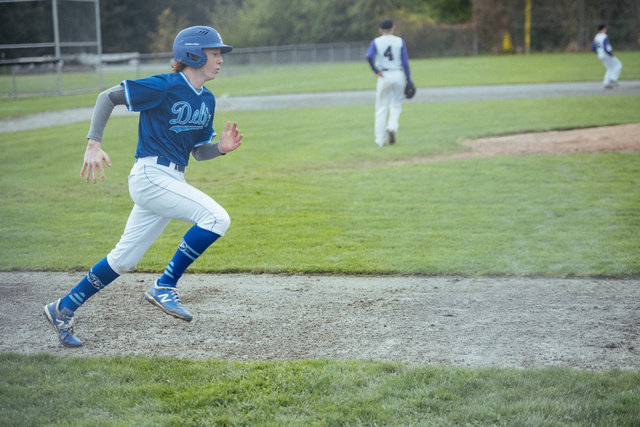 wilde-delta-vs-royals-may11-174.jpg