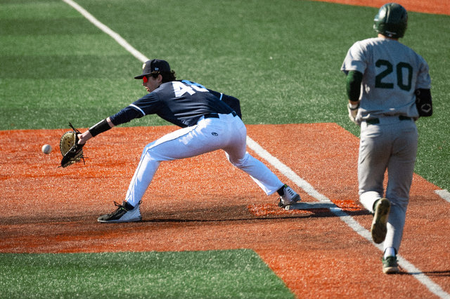 wilde-university-baseball-club-team-71.jpg