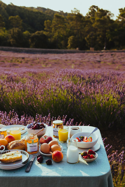 selec07_Juillet_2019_Shooting_Miel_Martine_PetitDej-66.jpg