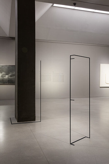 Self-Portrait Consonants, glass, mirror, painted iron, A Portrait of a Friend (1935) by Gu Bonung, National Museum of Modern and Contemporary Art Gwcheon, 2016.