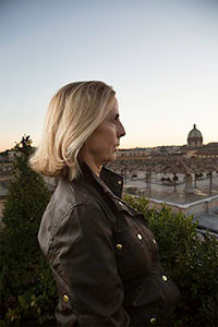 caroline_howell_4.jpg