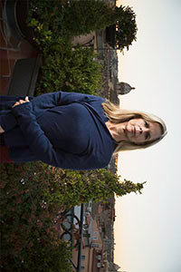 caroline_howell_06.jpg