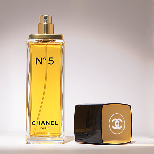 parfum49b.jpg