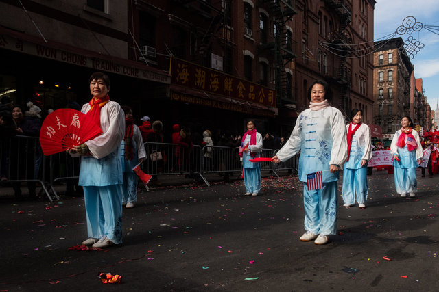 0004_La parata di Chinatown che conclude i festeggiamenti iniziati il 5 Febbraio_ DSCF4154.jpg