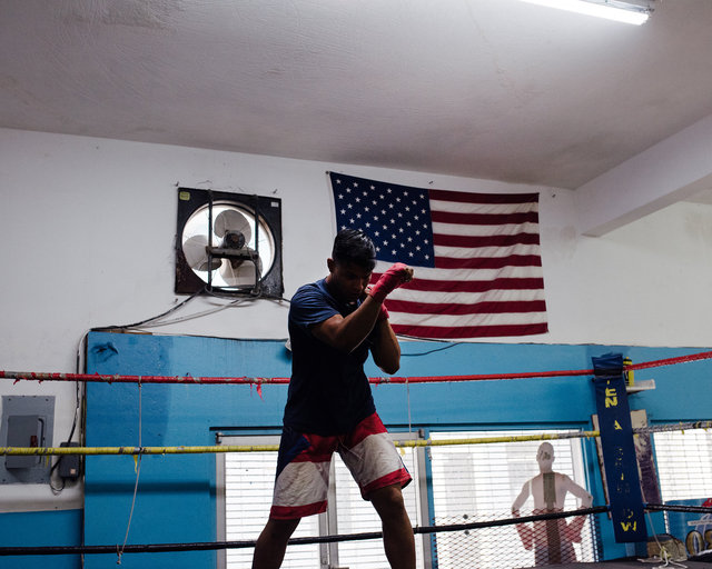 JohnFPeters_WEB_PR_BOXING_021.JPG