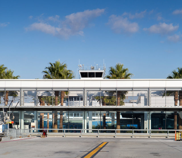 Lena_LBairportSct-062.jpg