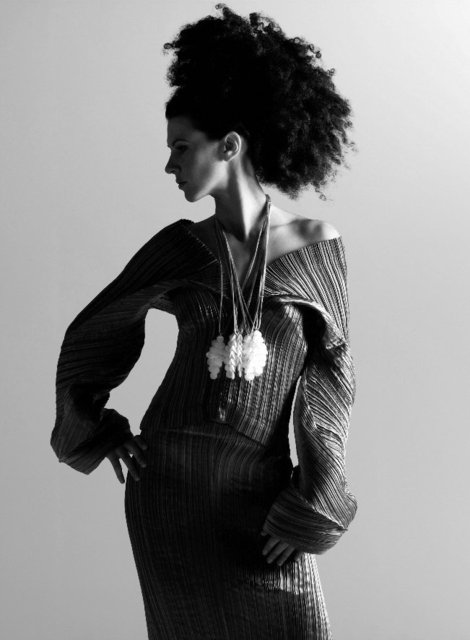 miyake_sw.jpg