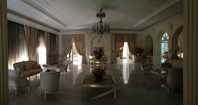 Dressed Set - Sadams Palace