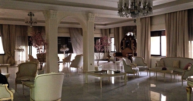 Dressed Set - Sadams Palace