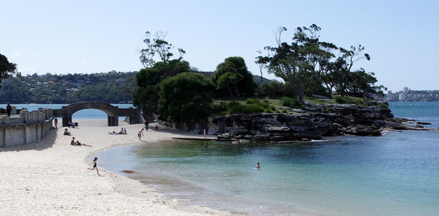 Rocky Point Balmoral Beach VB.jpg