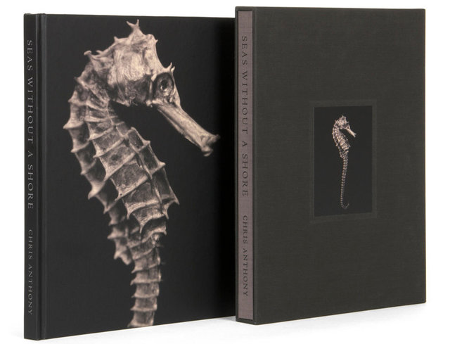 Standard Edition Cover & Limited Edition Cover with Slipcase