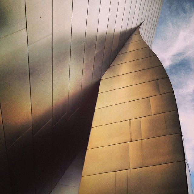 WALT DISNEY CONCERT HALL - GOLD 10