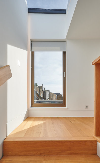 DSC_1922 Hippodrome Pl 2nd.jpg