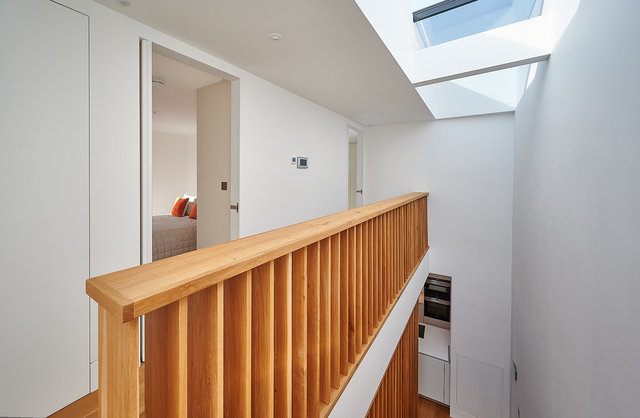 DSC_1938 Hippodrome Pl 2nd.jpg