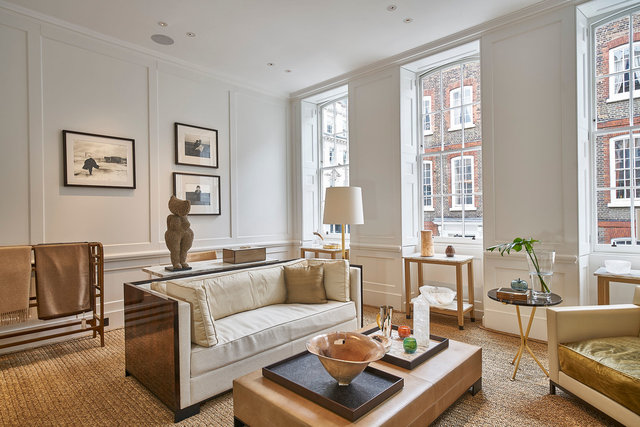 DSC08866Connolly Shop Drawing Room 1-02.jpg