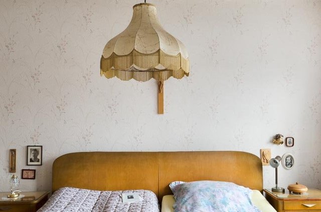 The Lamp Shade, Germany