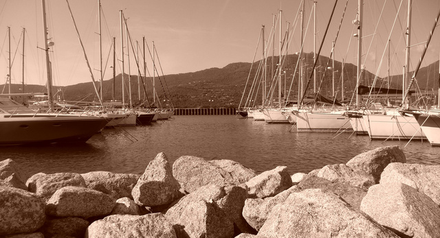 Le port de plaisance de Propriano, avril 2012