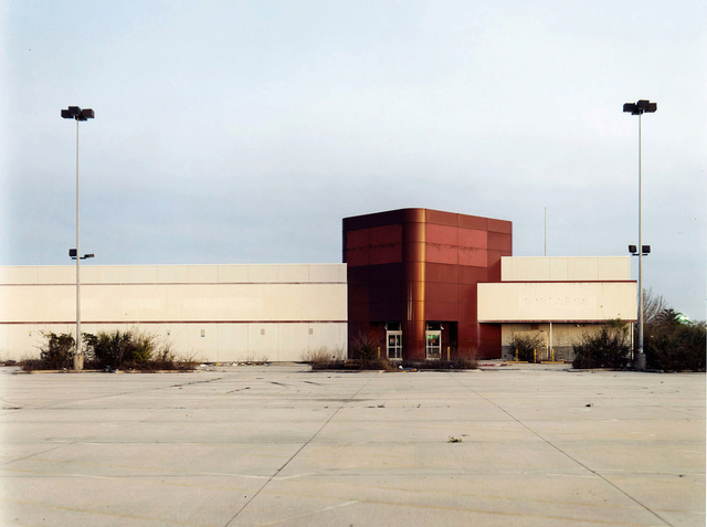 Abandon Circuit City:  New Orleans, Louisiana  2009