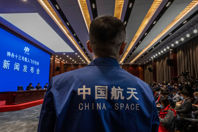 China Goes To Space