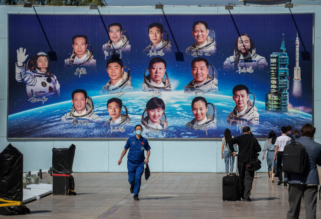 China Goes To Space
