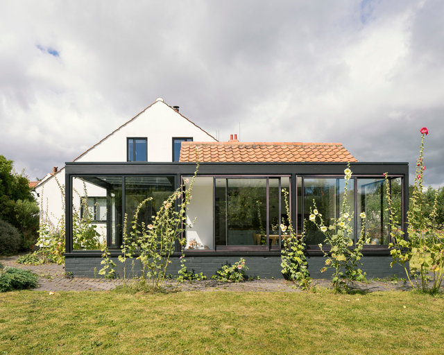 House. Walberswick. Powell and Moya / Adams and Sutherland Architects