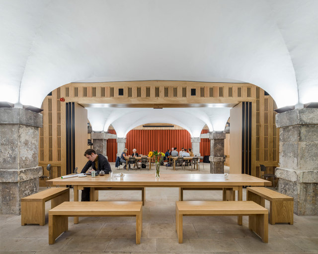 Crypt of Christchurch Spitalfields. Nicholas Hawksmoor and Dow Jones Architects