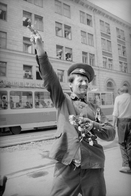 108 SU 107 29 Charkov, prettig gestoorde man 1 kopie.jpg