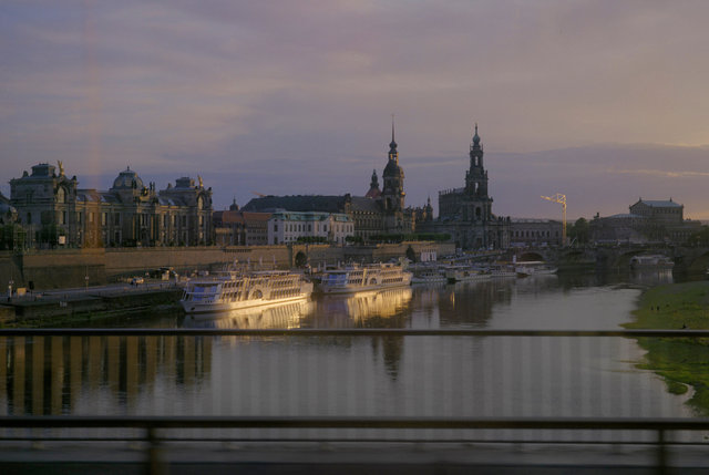 D 145 3 Dresden, skyline Elbe 1 kopie.jpg
