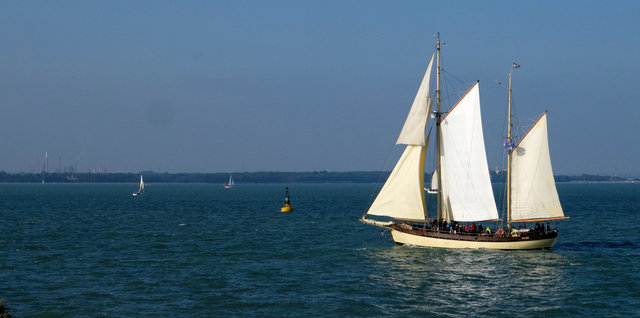 Schooner from Egypt Esplanade Cowes (3) VB.jpg