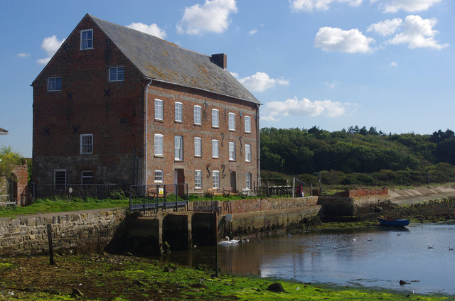 Mill on the River Yar (3) VB.jpg