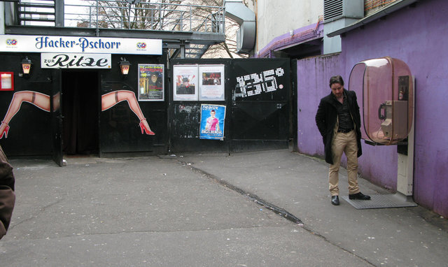 Dressed set - Strip Club Exterior